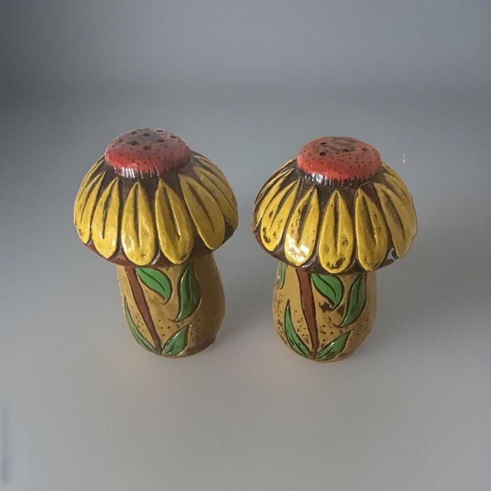 Vintage Otagiri Sunflower Salt and Pepper Shakers Ceramic Japan Set Cottagecore